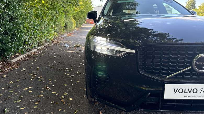 Volvo XC60 2.0 T8 [455] PHEV Ultra Dark 5dr AWD Geartronic Estate